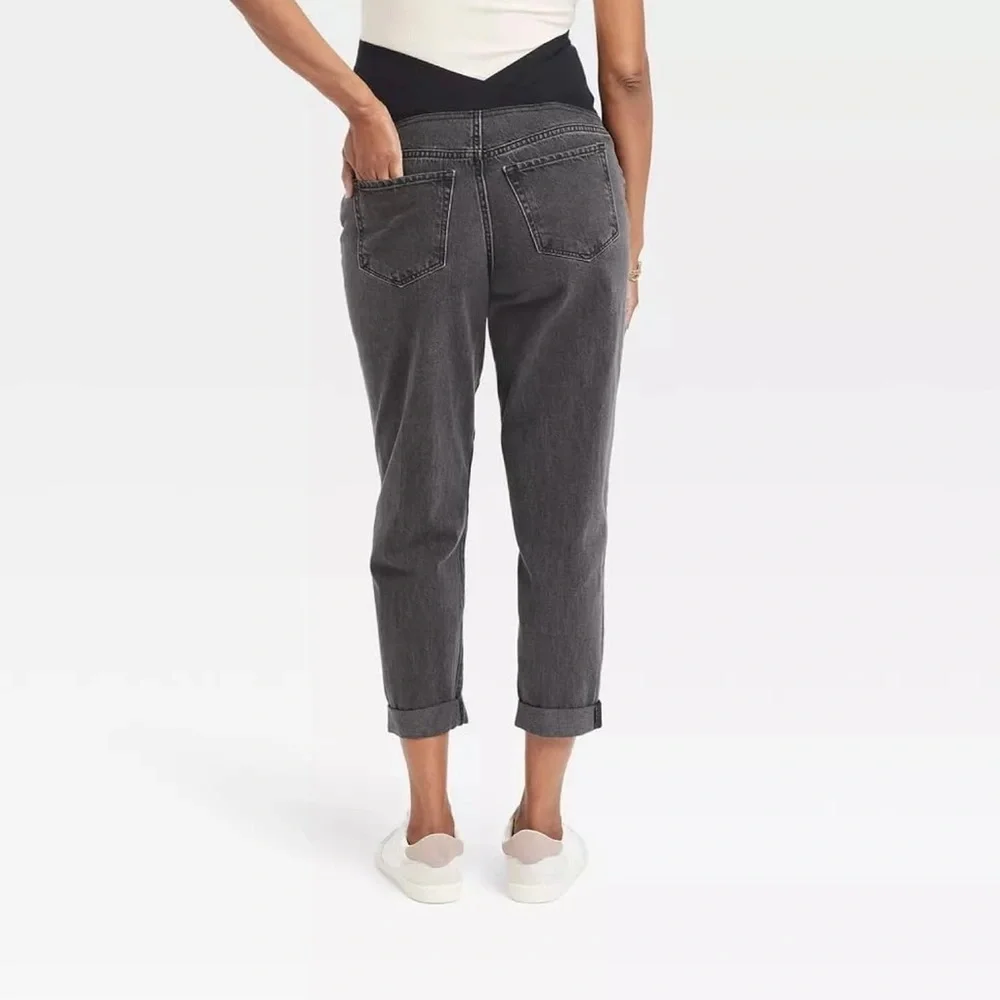 ISABEL MATERNITY by Ingrid & Isabel Over Belly Boyfriend Maternity Jeans Black - Picture 2 of 5